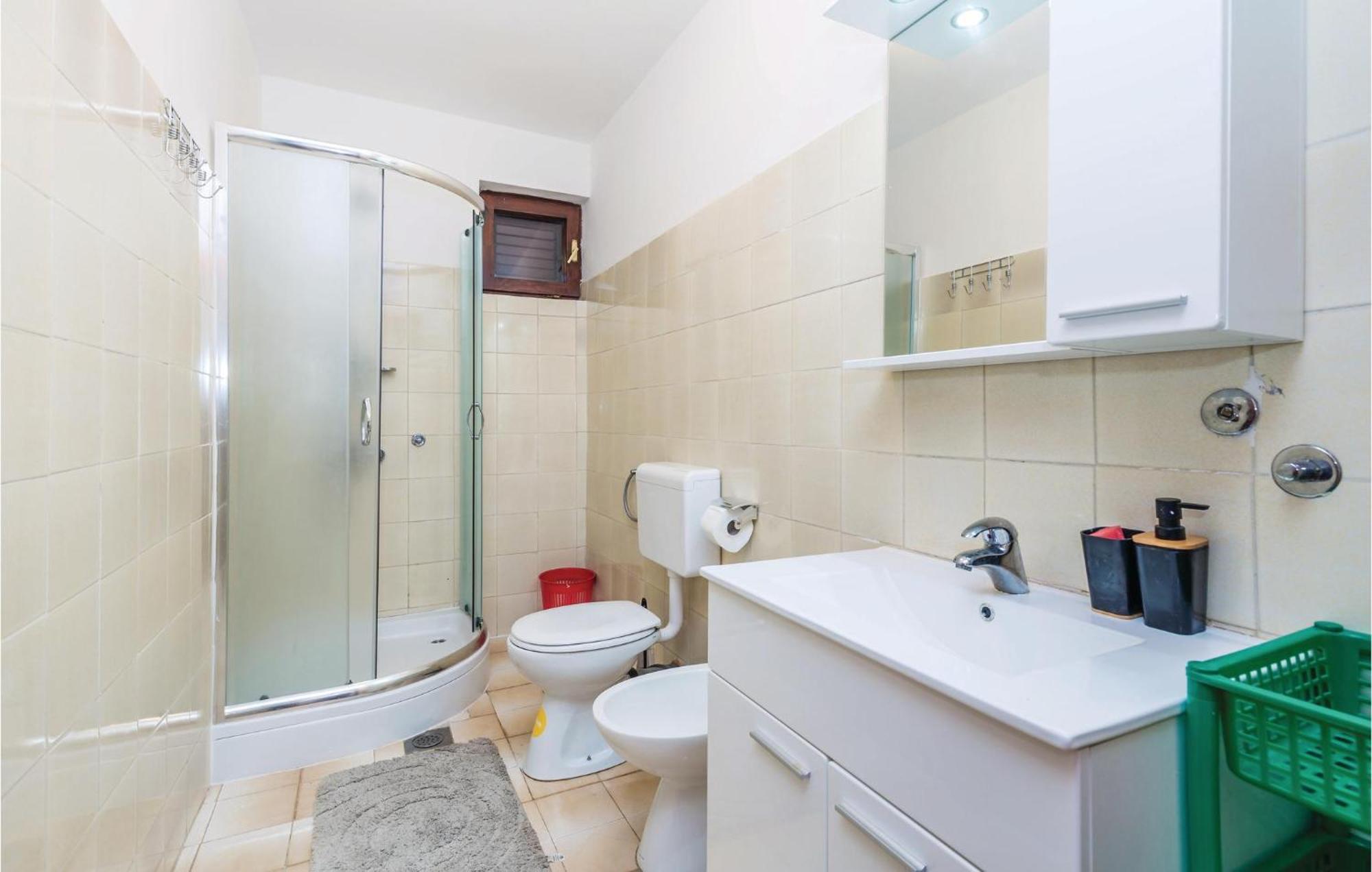 Stunning Apartment In Barbat-Rab With Wifi Barbat na Rabu Exterior photo