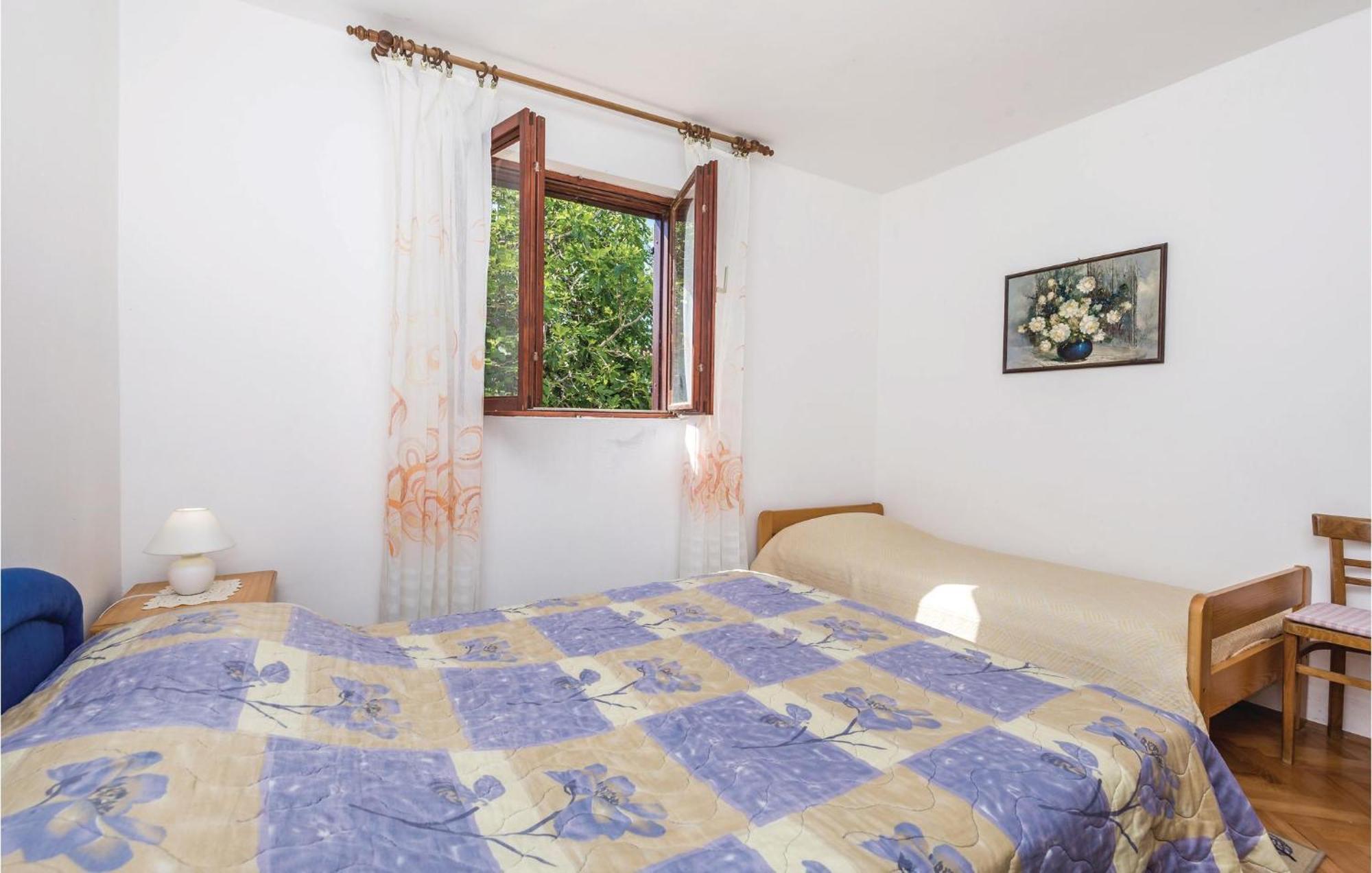 Stunning Apartment In Barbat-Rab With Wifi Barbat na Rabu Exterior photo